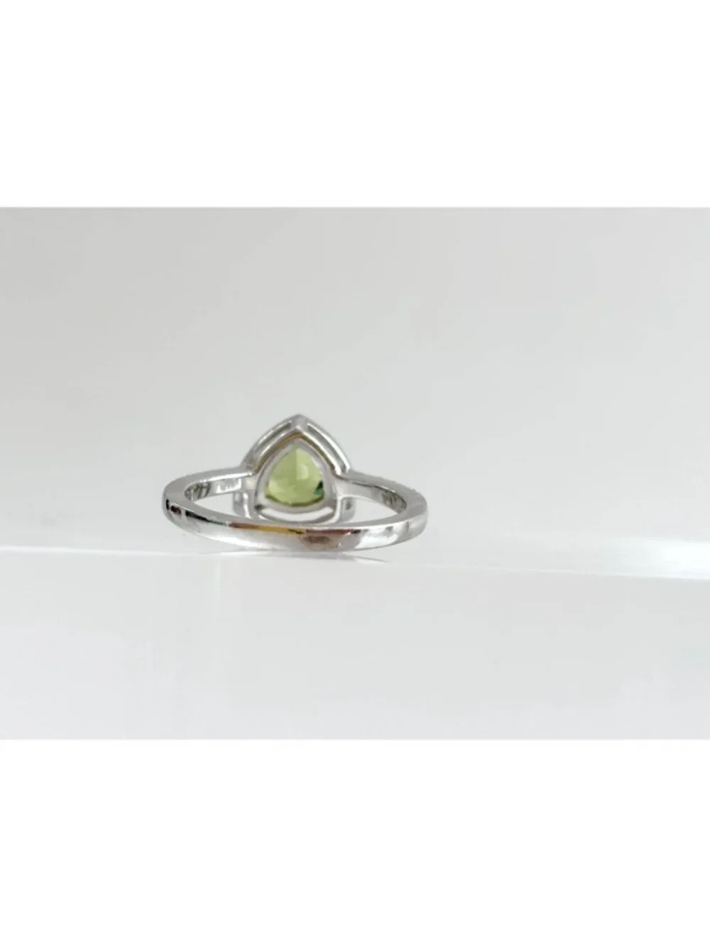Trillion Cut Peridot Gemstone Halo CZ Sterling Silver 925 Vintage Ring - sz 8
